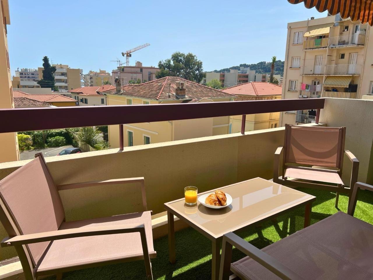 Studio Kialeo Pres De La Plage Avec Parking Roquebrune-Cap-Martin Exterior foto